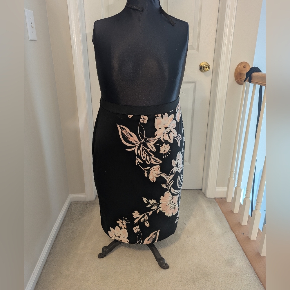 Alfani black/pink floral midi skirt